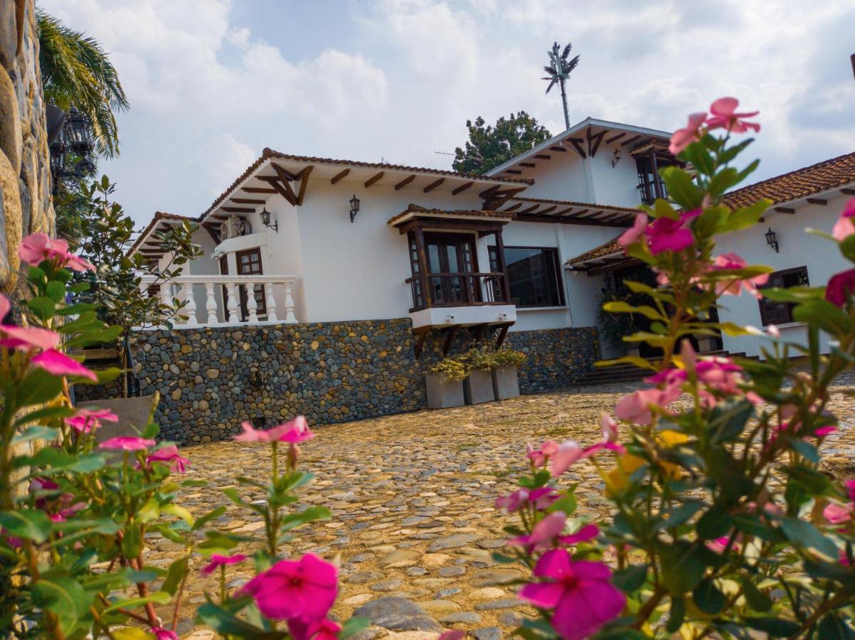 Hotel Boutique La Casa De Piedra Cali Εξωτερικό φωτογραφία