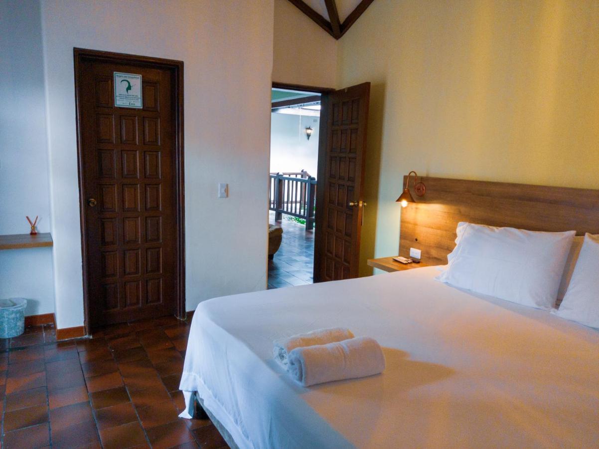 Hotel Boutique La Casa De Piedra Cali Εξωτερικό φωτογραφία